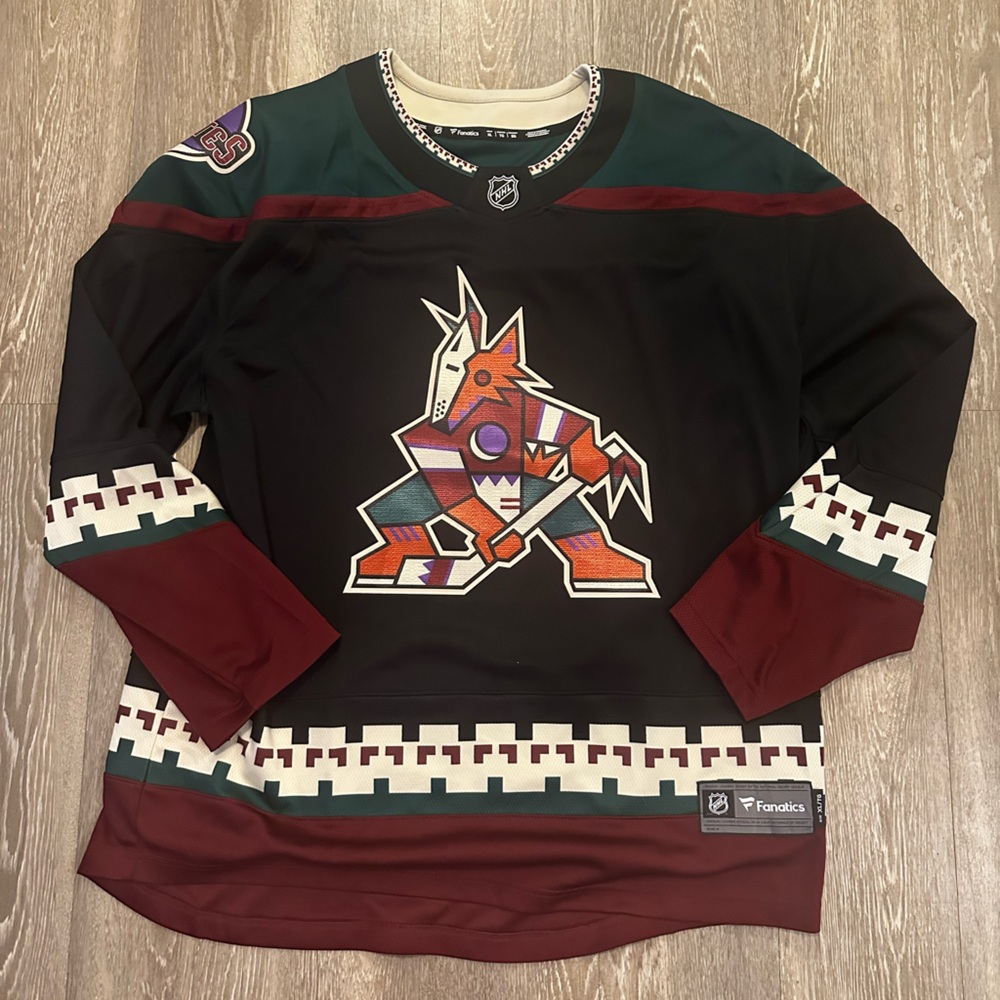 Arizona Coyotes Jersey